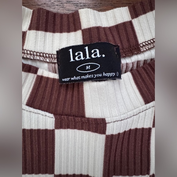 Lala Lex Ribbed Checkerboard Playsuit - Cookie Dough - Picture 12 of 13